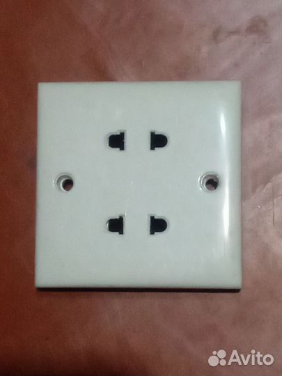 Розетки двойные