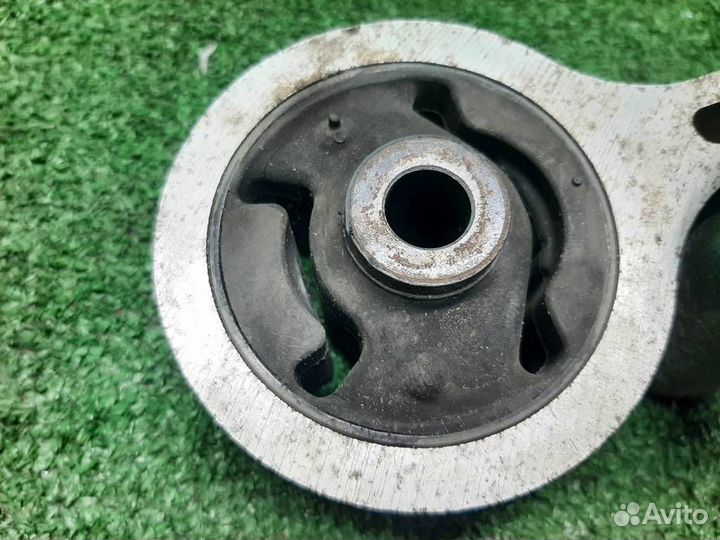 Опора (подушка) двигателя задняя Mazda 6 (GH) 2009