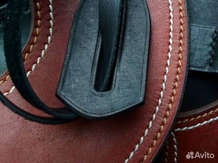 Седло для верховой езды