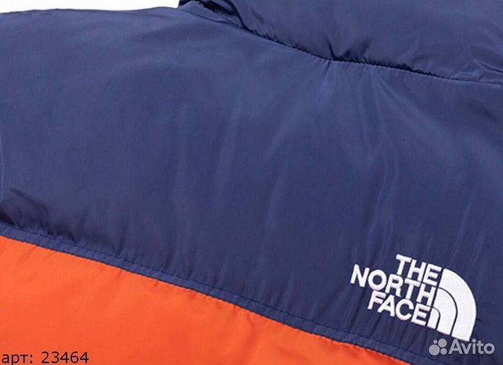 Оранжевая жилетка The North Face