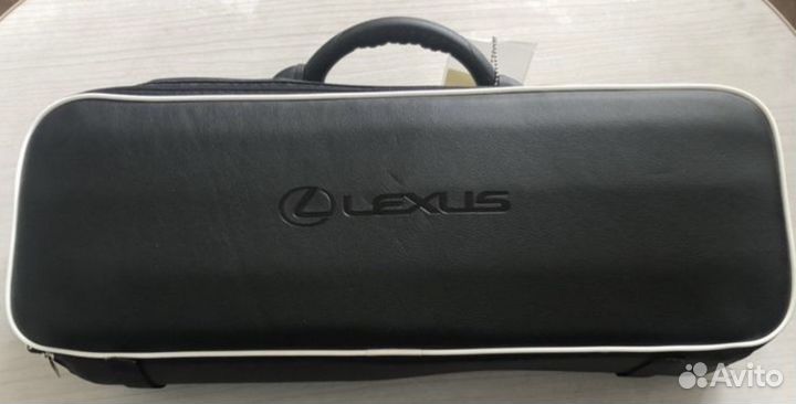 Автомобильный набор аптечка Lexus