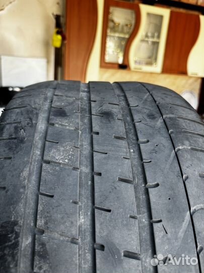 Pirelli P Zero 255/40 R18 и 285/35 R18 99Y