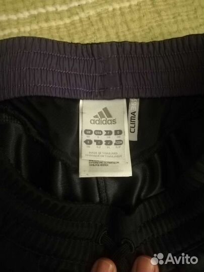 Спортивный женский костюм adidas