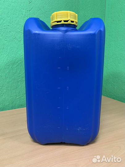 Канистра пластиковая 10 литров