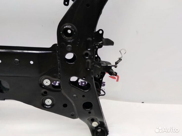 Подрамник BMW G01 X1 6870990 6891256