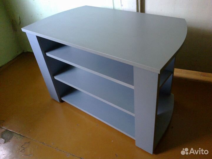 Тумба под телевизор