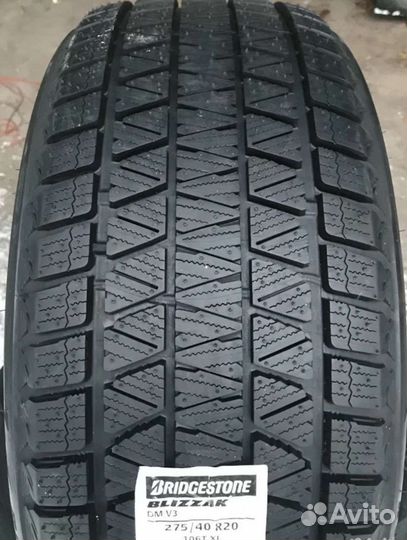 Bridgestone Blizzak DM-V3 275/40 R20 106T