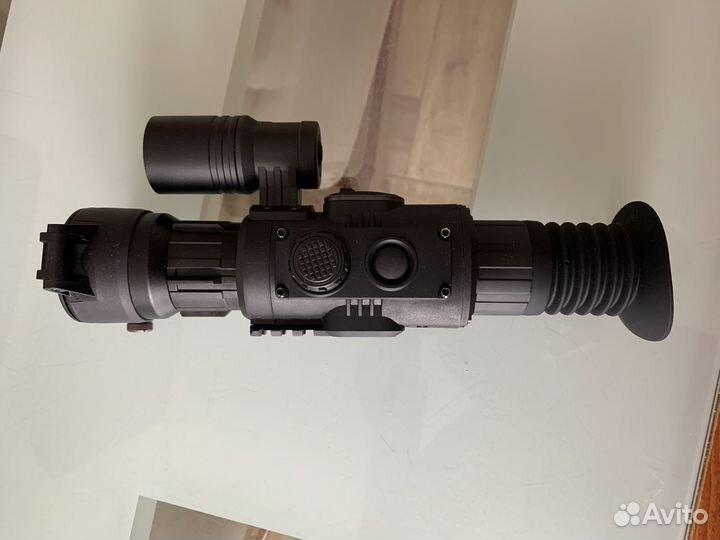 Прицел ночного видения yukon