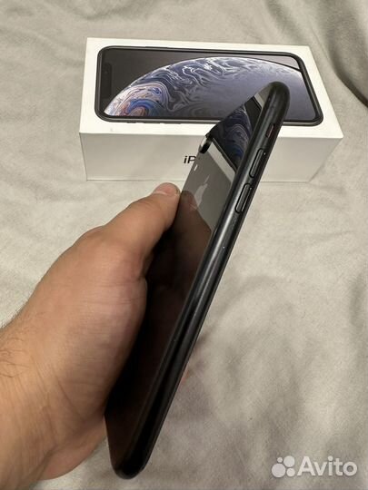 Телефон iPhone Xr