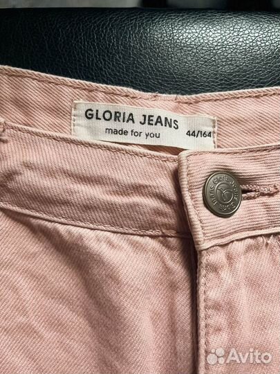 Джинсовые розовые шорты Gloria Jeans 44