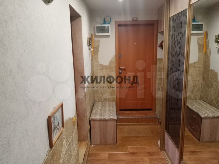 2-к. квартира, 55 м², 1/2 эт.