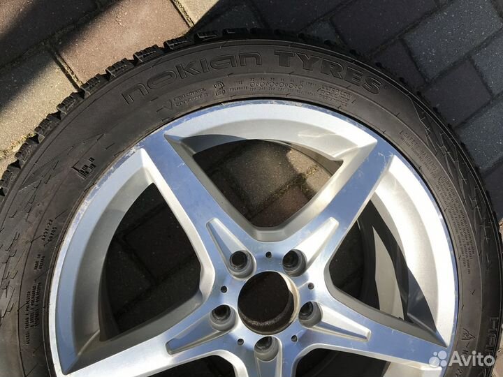 Колеса в сборе nokian R17 225/50