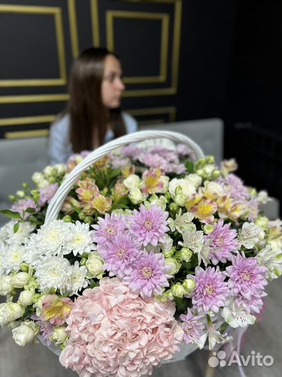 201 роза в корзине