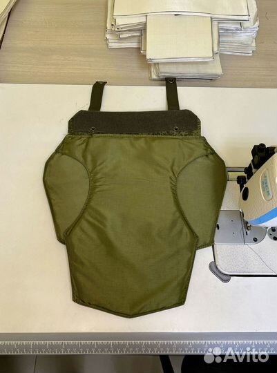 Напашник трёхлепестковый с баллистикой Клён