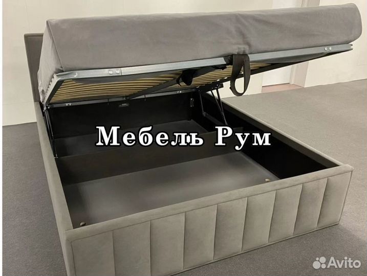 Кровать двухспальная с подьемным механизмом
