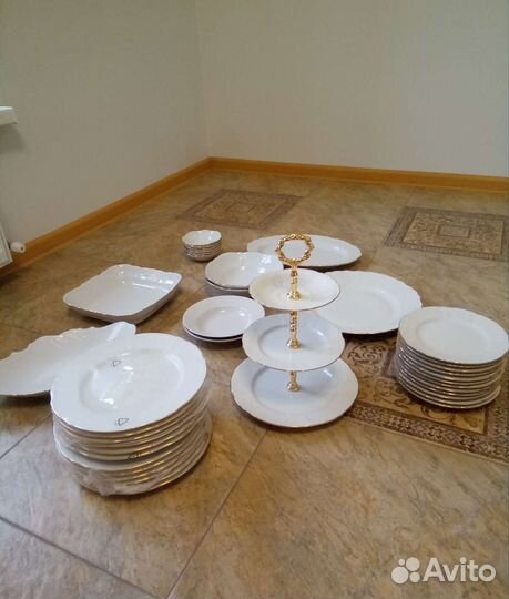 Сервиз столовый фарфор. Bernadotte 12 персон чехия