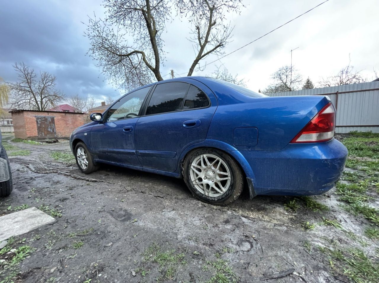 Nissan Almera Classic: фото владельца