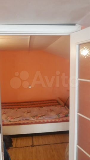 Комната 28 м² в 2-к., 2/2 эт.