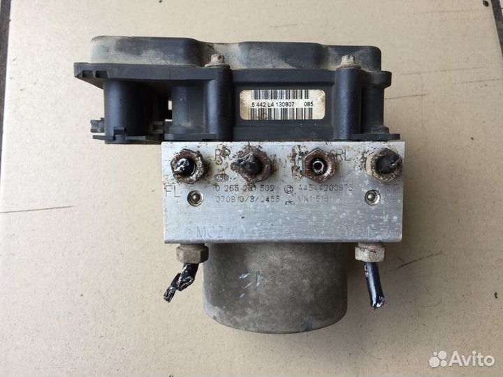 Блок ABS Mitsubishi Colt Z30