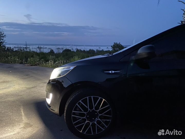 Sunfull SF-888 205/50 R17