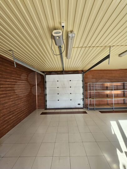 Коттедж 223 м² на участке 12 сот.