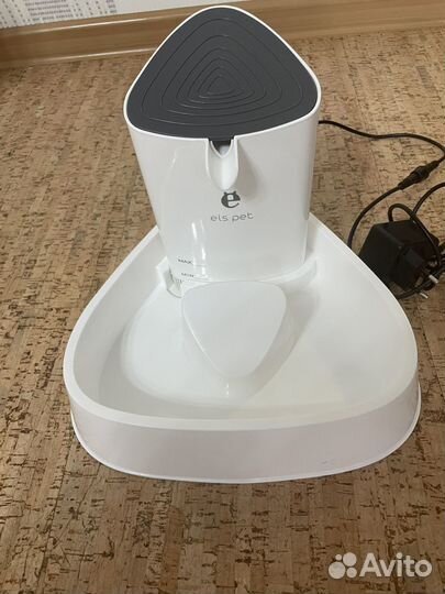 Автопоилка - фонтан для кошек и собак