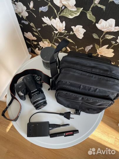 Зеркальный фотоаппарат sony