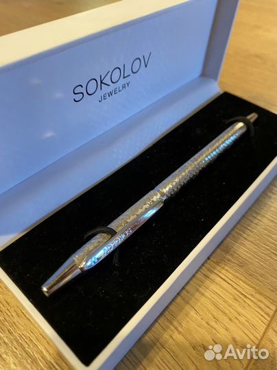 Серебрянная шариковая сувенирная ручка