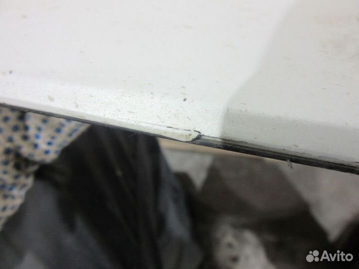 Накладка двери передней правой VW Touareg 2018