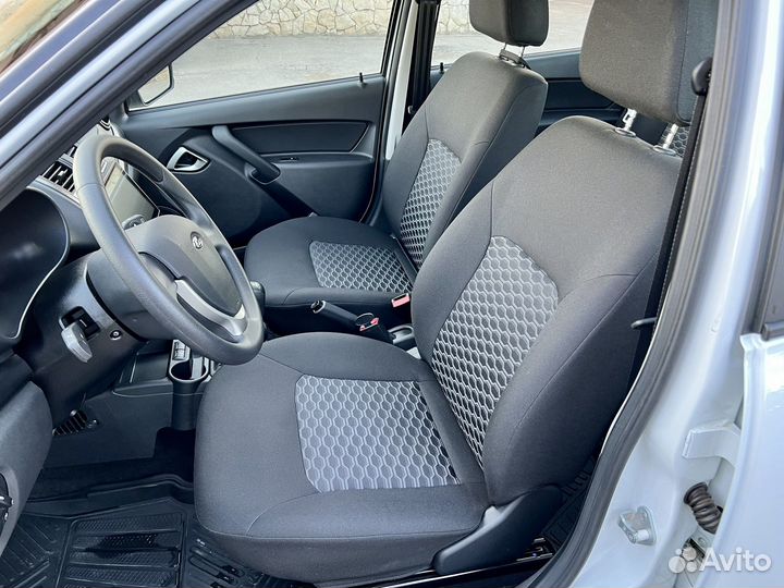 LADA Granta 1.6 МТ, 2023, 30 км