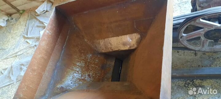 Зернодробилка