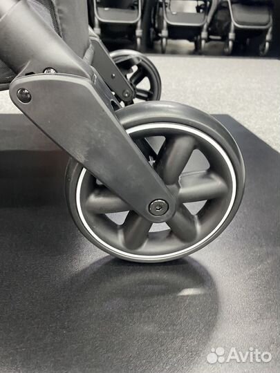 Прогулочная коляска easywalker