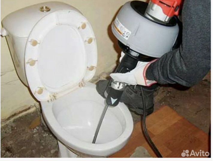 Сaнтеxник. Услуги сaнтeхника. Слесарь