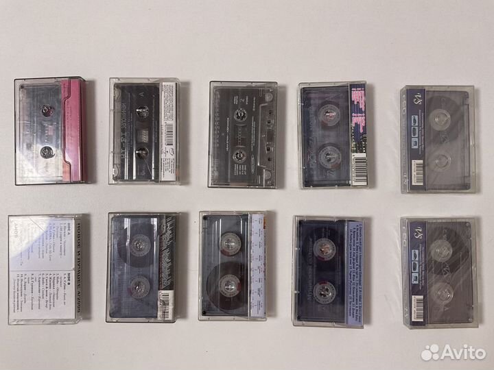 Коллекция аудиокассет с музыкой кучин ленинград