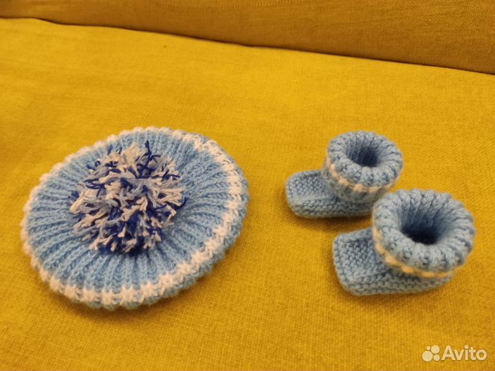 Шапочка и пинетки детские для фотосессии