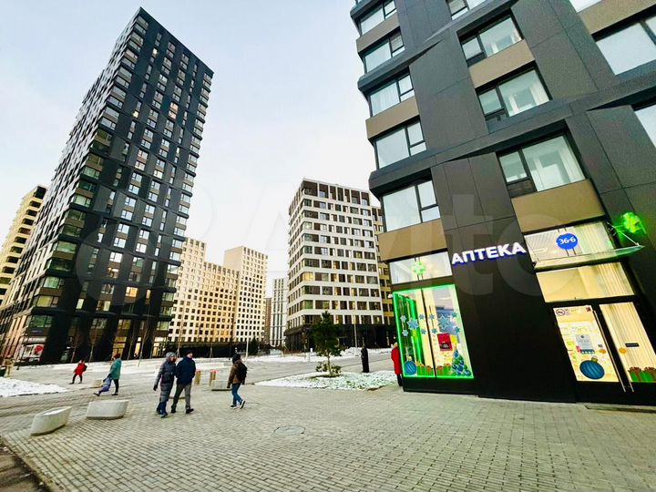 Ритейл в заселенном ЖК Алия, бизнес-класс