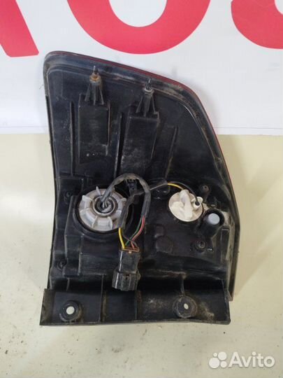 Стоп-сигнал задний правый Kia Mohave 1 D6EA 2011