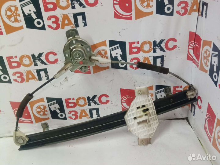 Ручной стеклоподъёмник пер. правый Hyundai accent