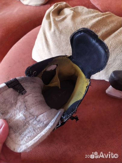 Хоккейные коньки bauer