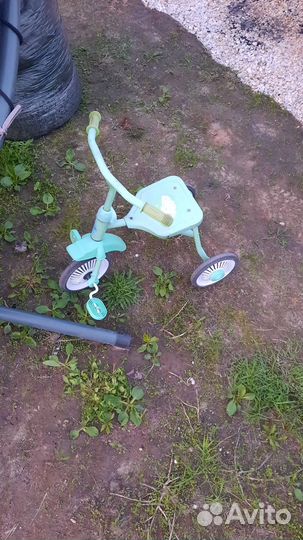 Детский трехколесный велосипед бу