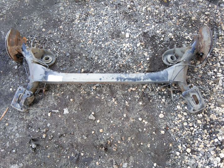 Задняя балка Пежо 307