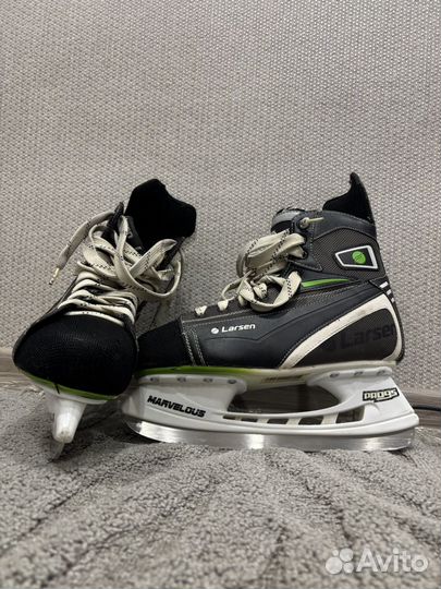 Коньки хоккейные 43 размер