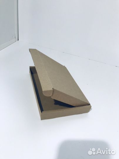 Картонная самосборная крафт коробка