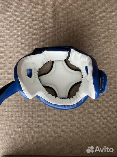 Шлем боксерский Viking б/у