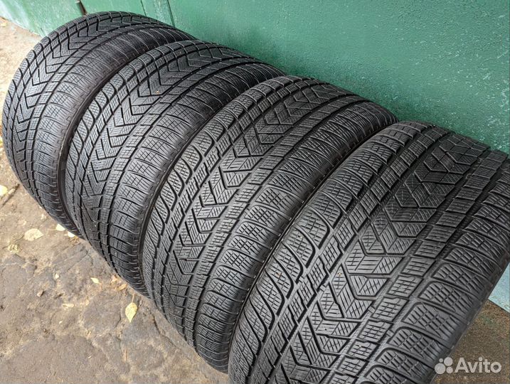 Pirelli Scorpion Winter 275/40 R21 и 305/35 R21 109V