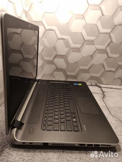 Игровой Нр 17 Дюйма/SSD/8Гб Озу/core i5/Nvidia 2GB