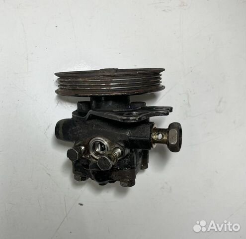 Насос гур Nissan Almera N15 1.4 - 1.6