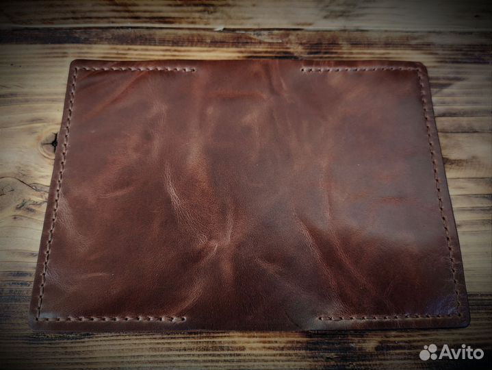 Кожаная обложка на паспорт