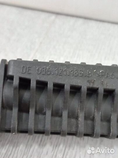 Трубка картерных газов Volkswagen Polo 1.6 2011