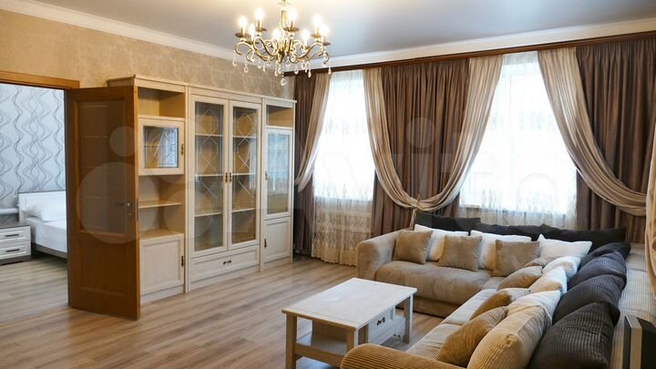 Дом 200 м² на участке 10 сот.